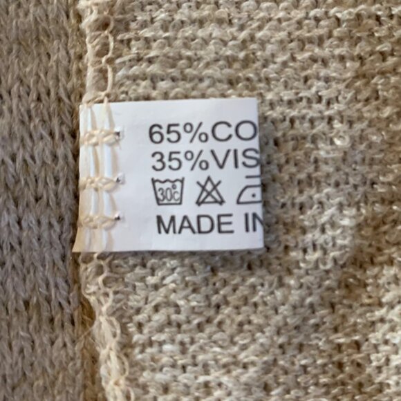 Elegant Boho Beige Triangle Scarf w/ Lace & Teardrop Tassel Fringe Detail - Picture 3 of 4